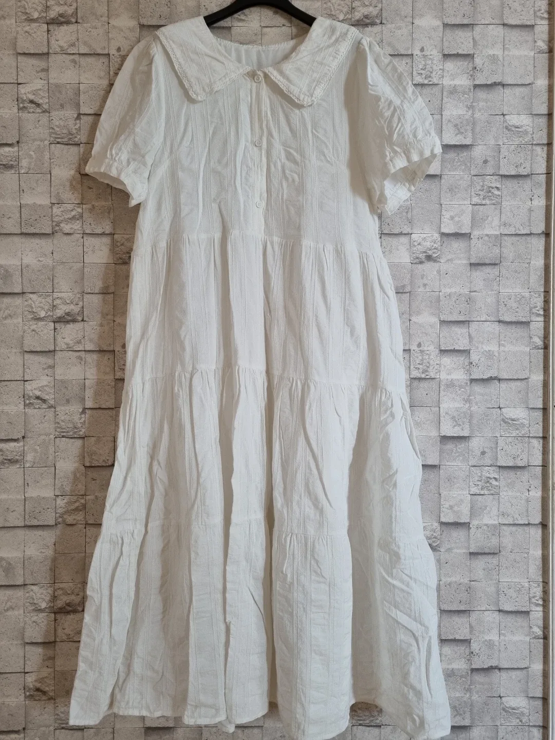 자카드원단 화이트 반팔 롱원피스