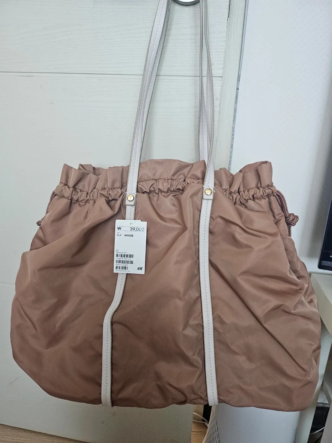 H&M 나일론 숄더백