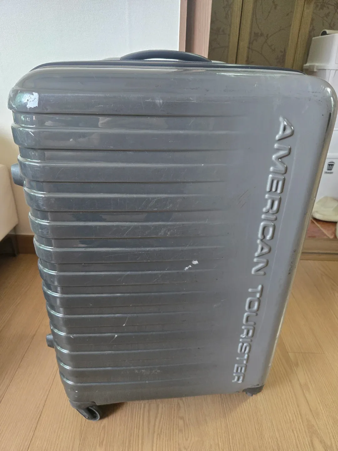 아메리칸 투어리스터 캐리어