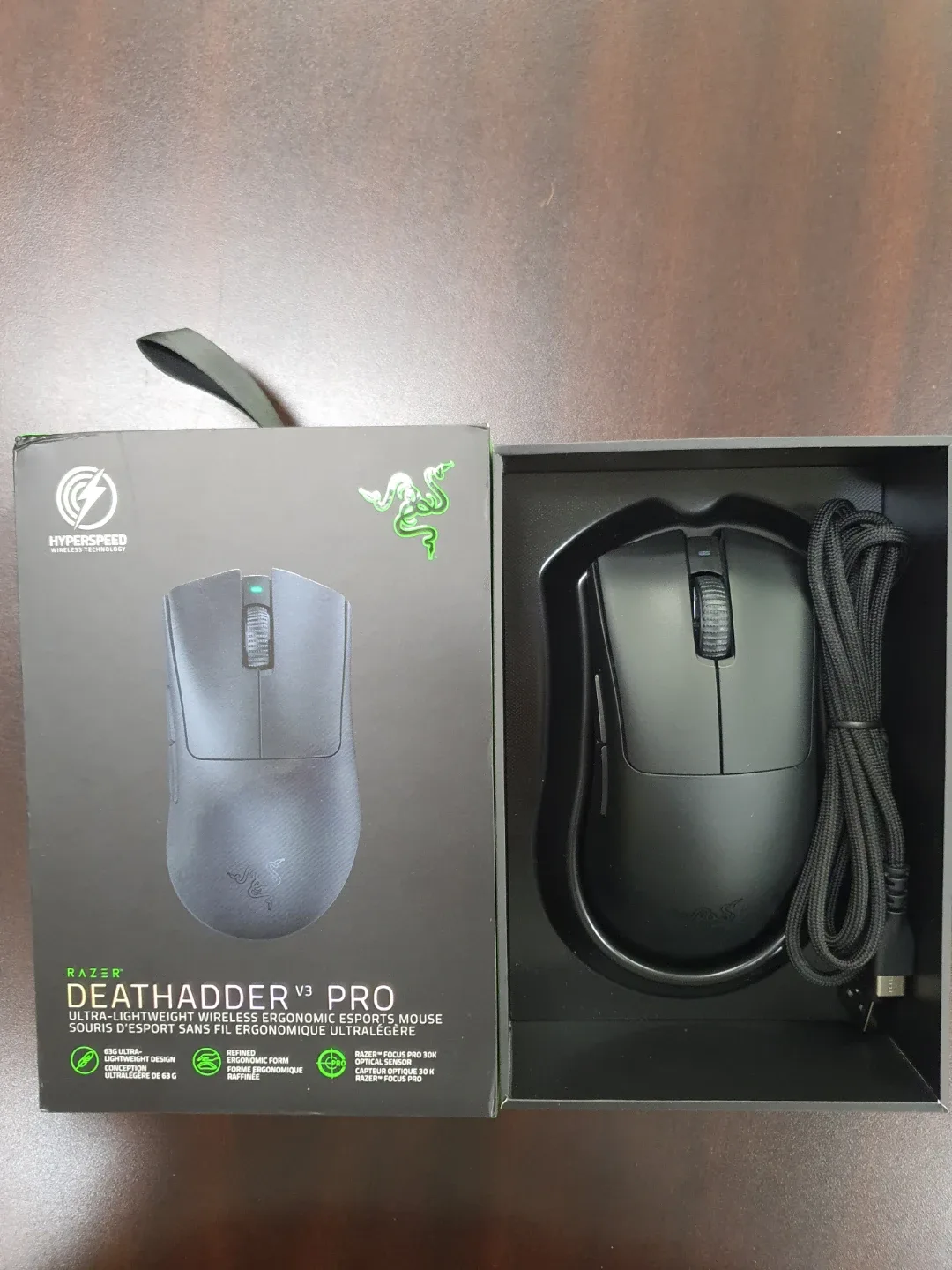 레이저 데스에더 V3 프로 무선 게이밍 마우스