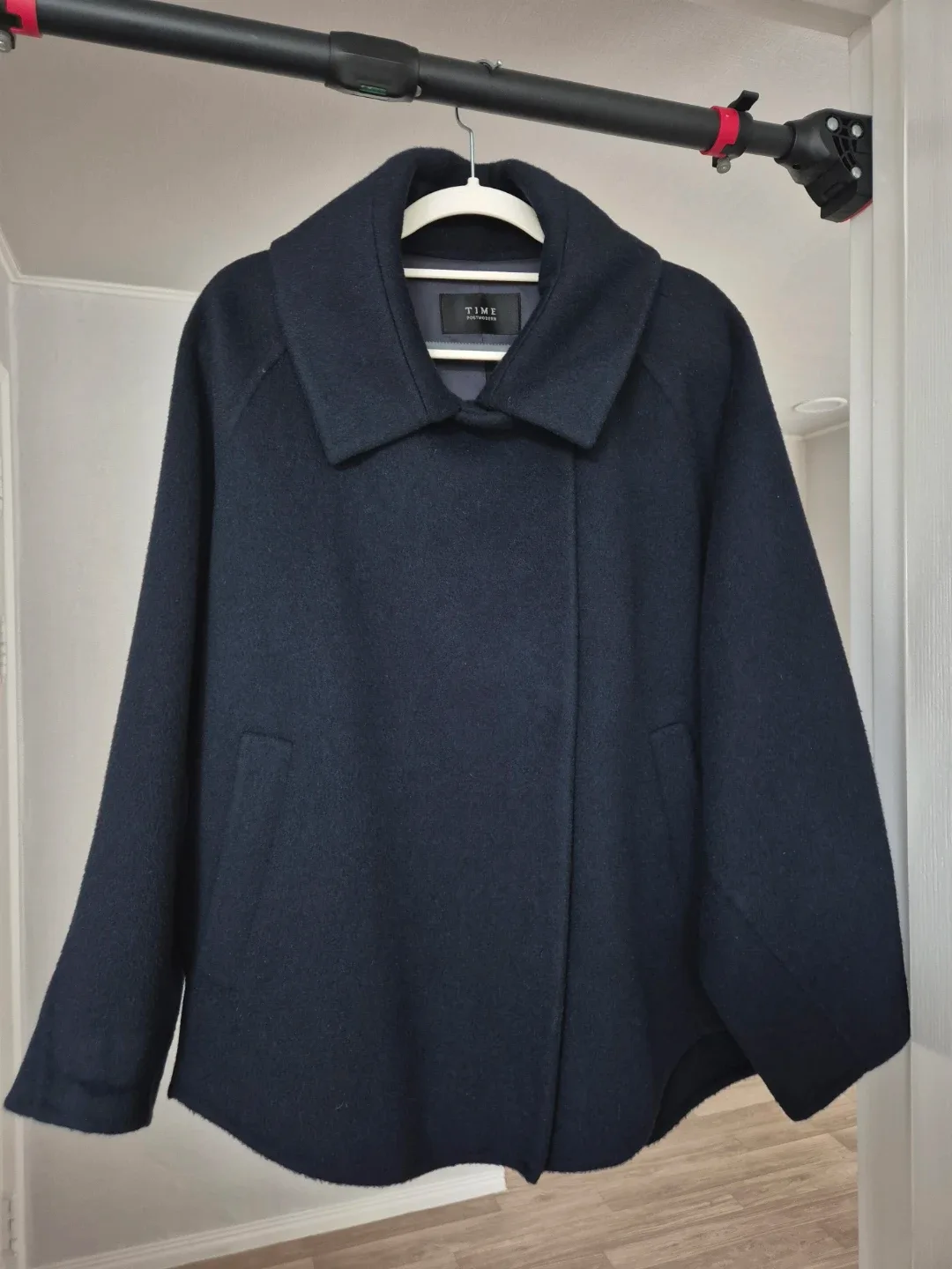 타임 네이비코트 프리