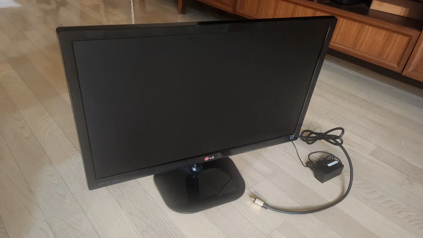 LG 24인치 모니터