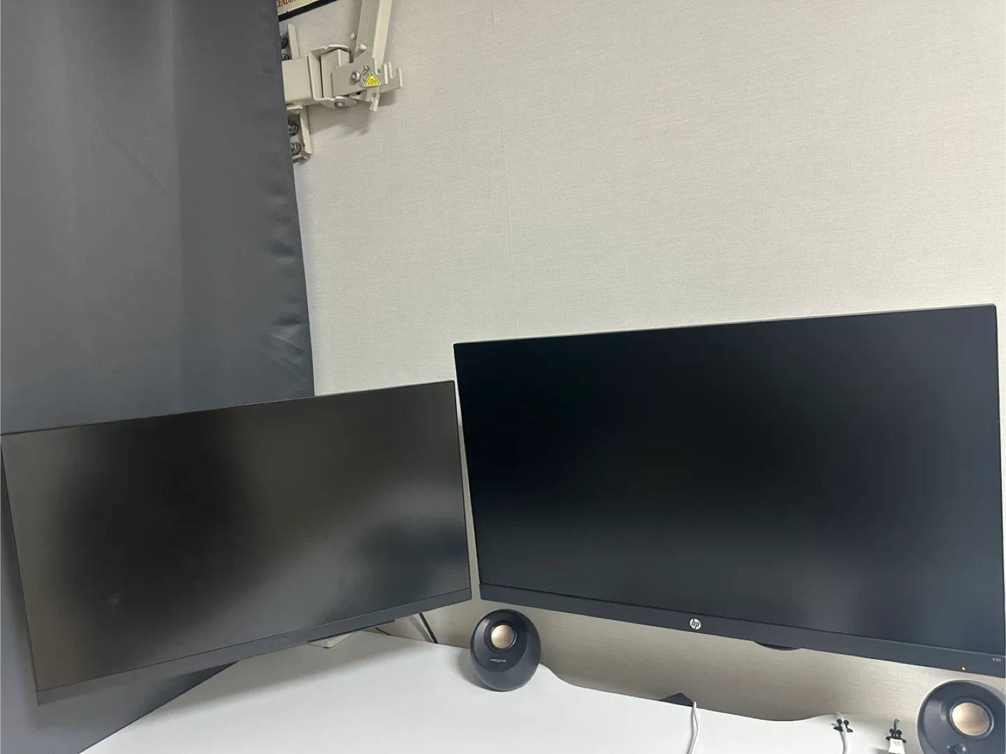 게이밍 모니터 2대 팝니다