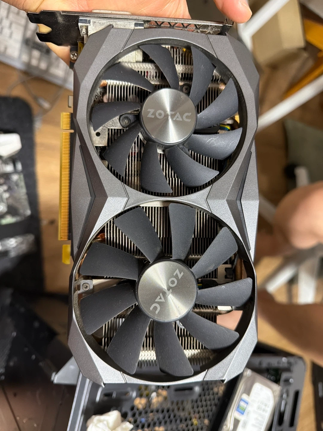 조탁 지포스 GTX 1080 8GB