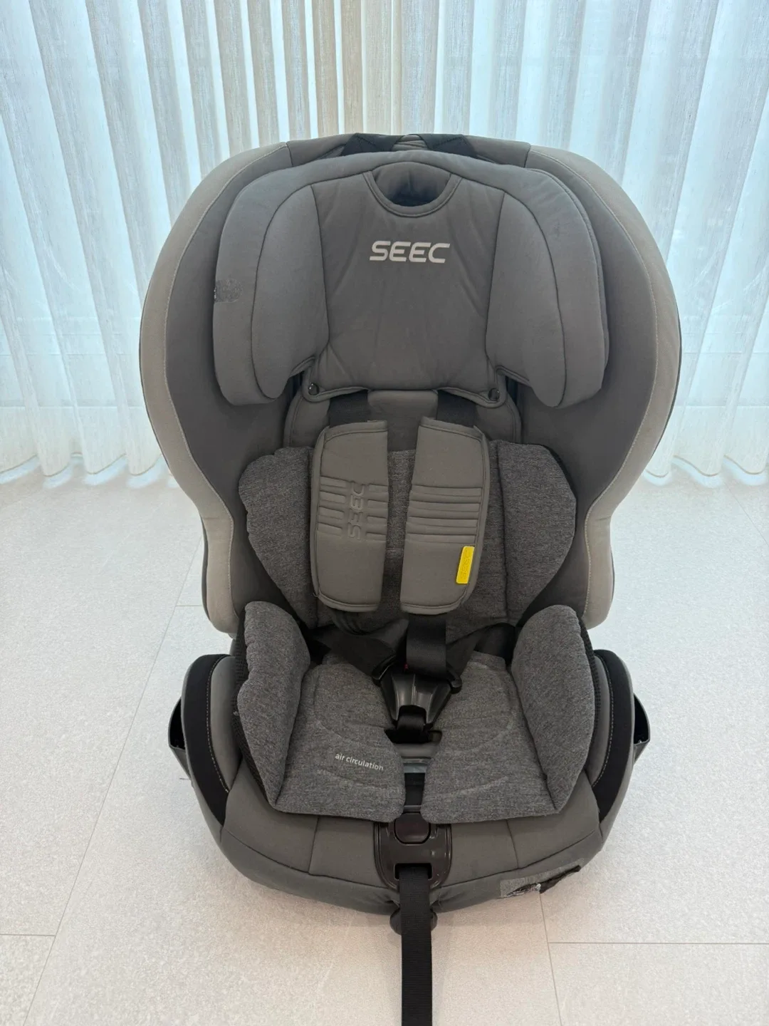 SEEC 시크 FIXnGO 주니어카시트