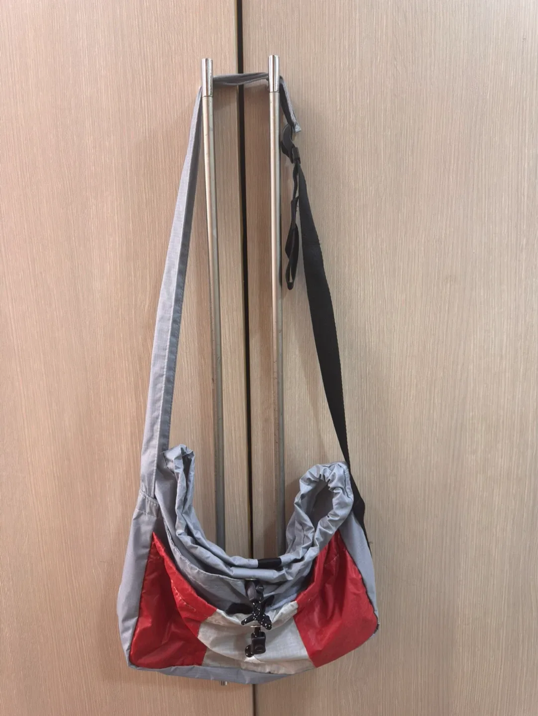 로우로유 크로스백