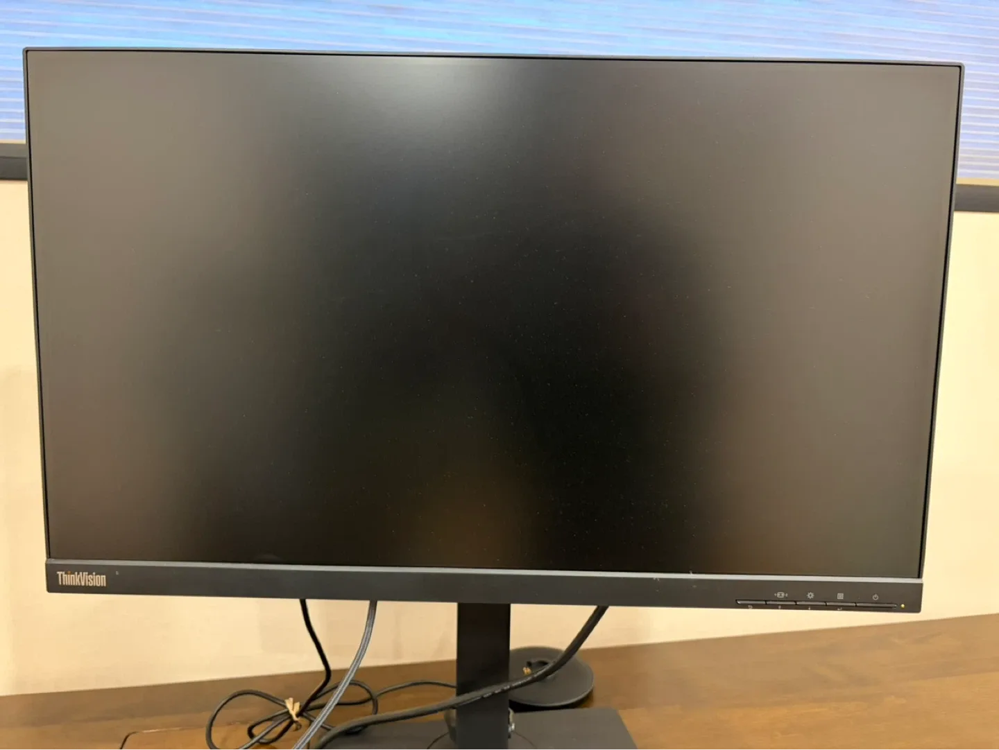 레노버 ThinkVision P24h-2L 모니터