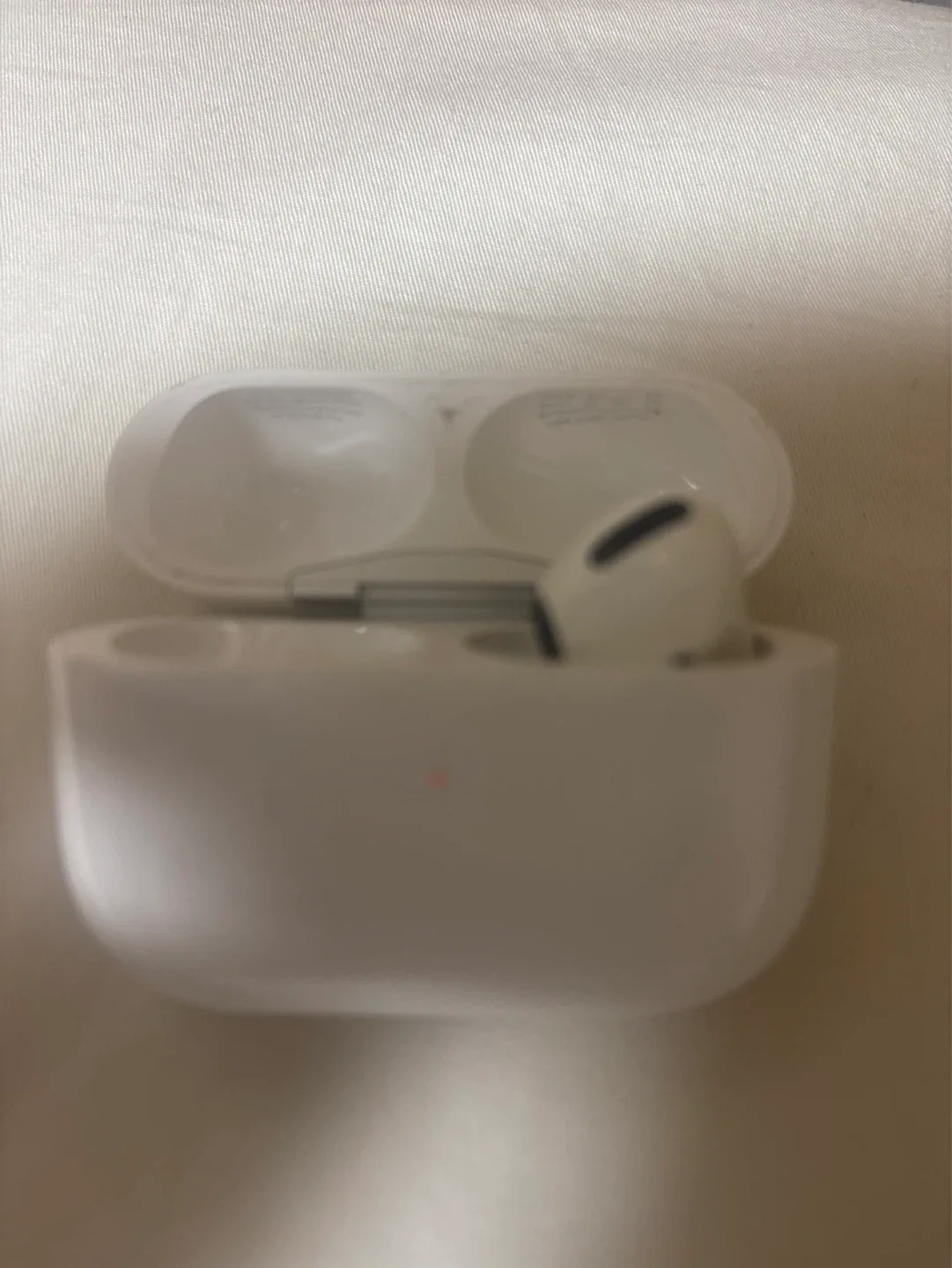 에어팟 프로 2 한짝 없는거 팝니다