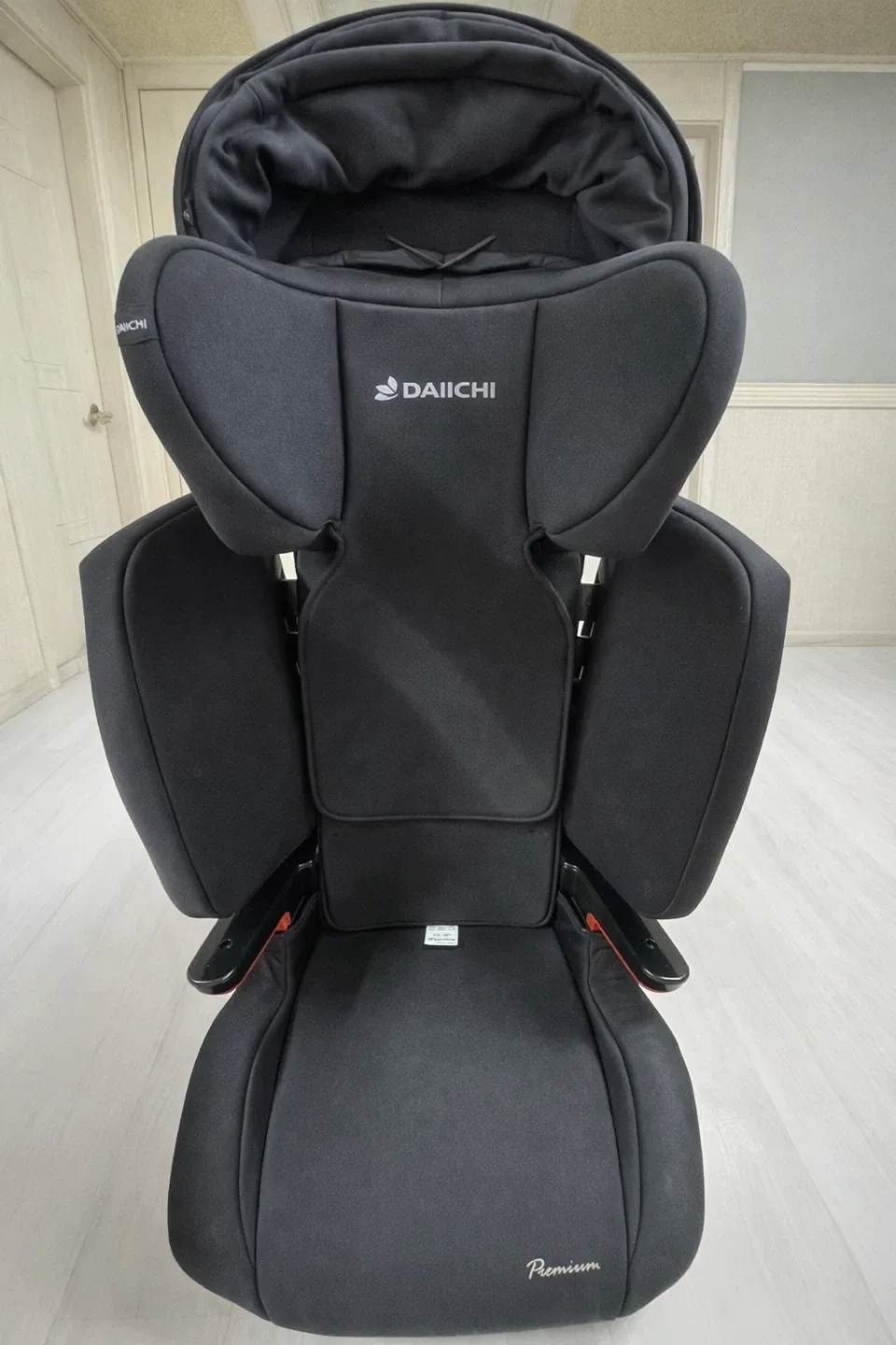 다이치 브이가드 주니어 프리미엄 카시트