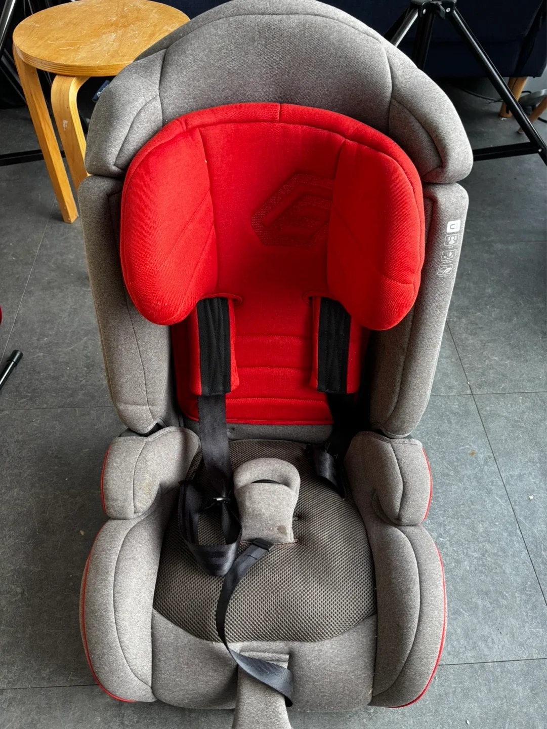 페도라 주니어 카시트