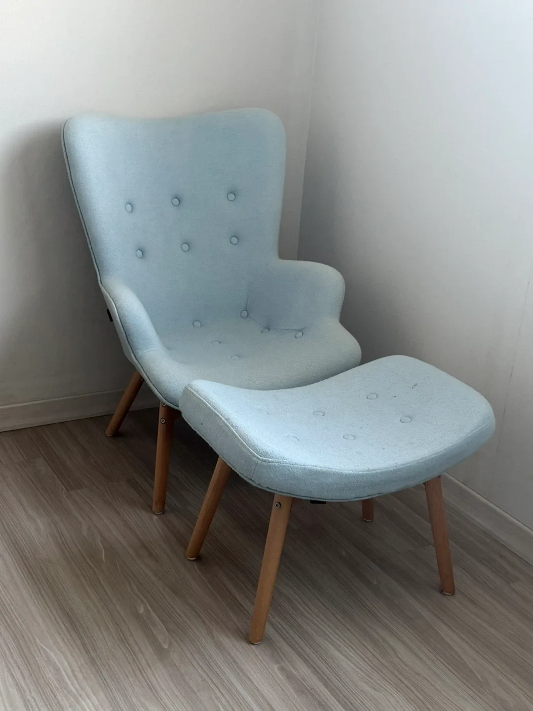 북유럽 스타일 윙체어 + 스툴 세트