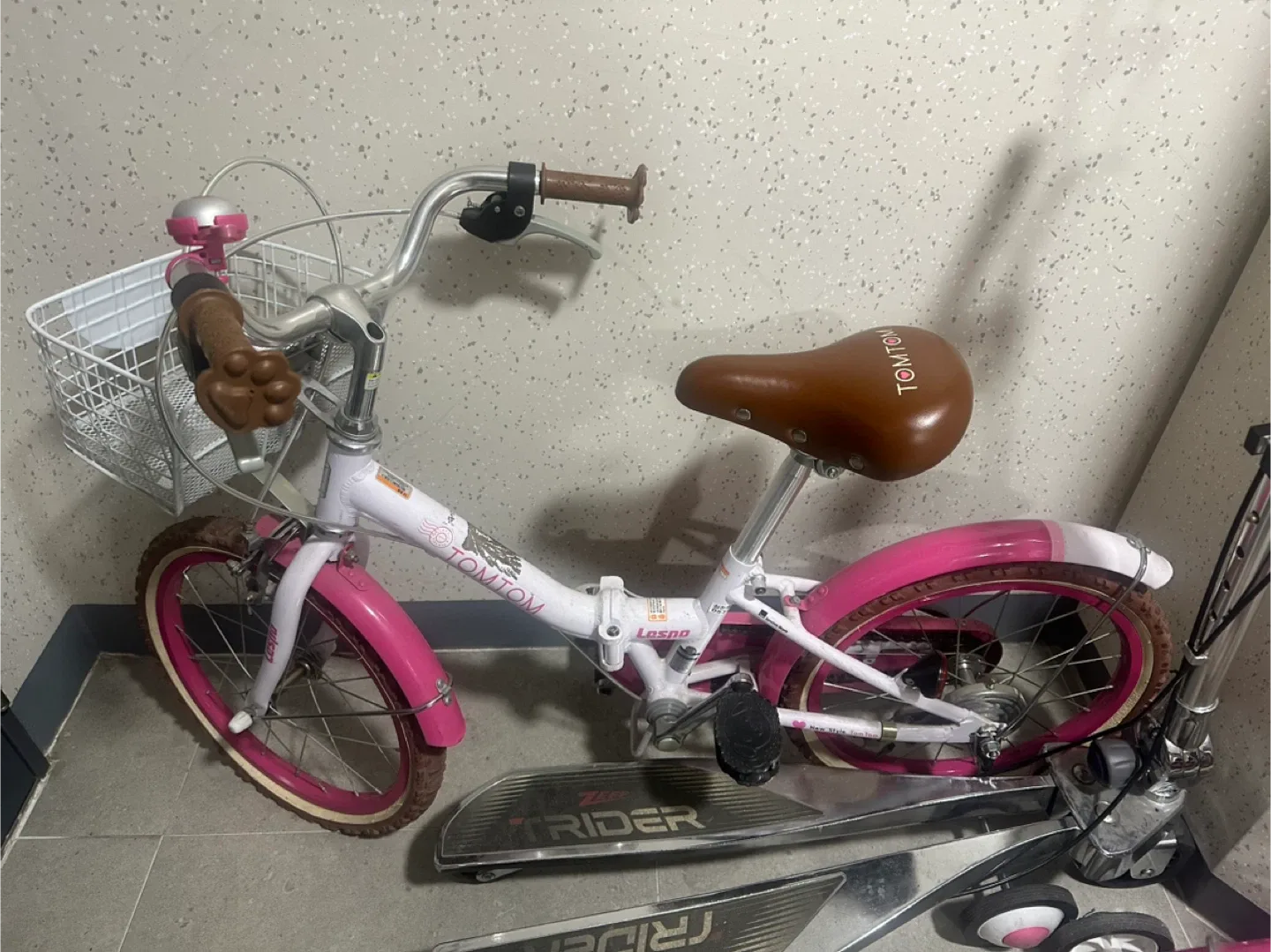 TOMTOM 아동용 자전거 18인치