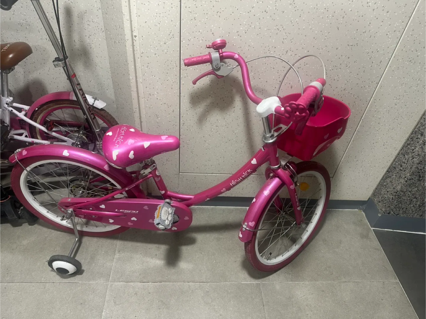 삼천리 레스포 하이킥 20인치 핑크 자전거