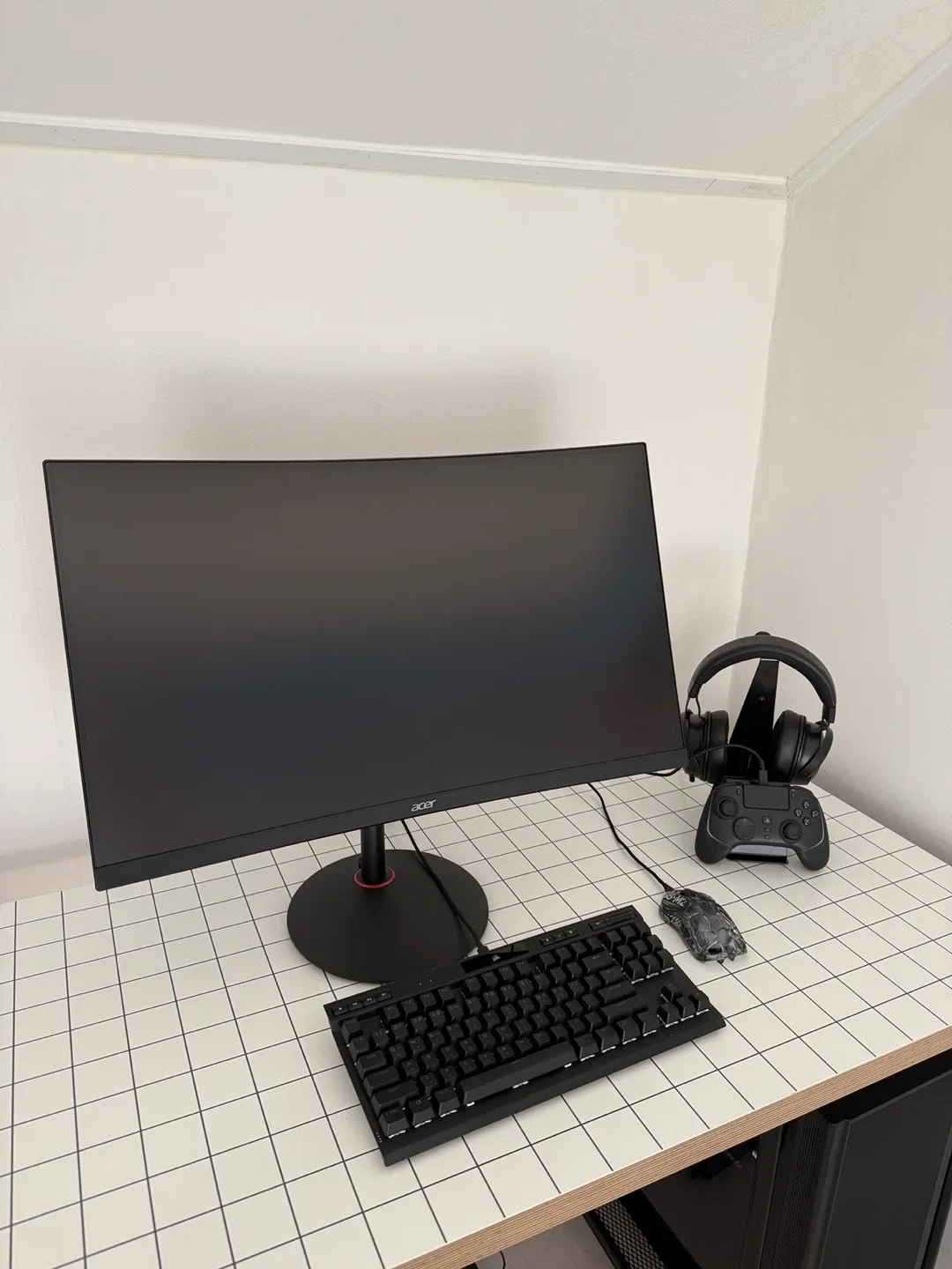 컴퓨터책상 게이밍의자