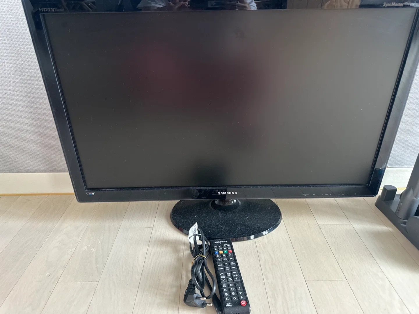 삼성 싱크마스터 T27B551KD 27인치 LED 모니터