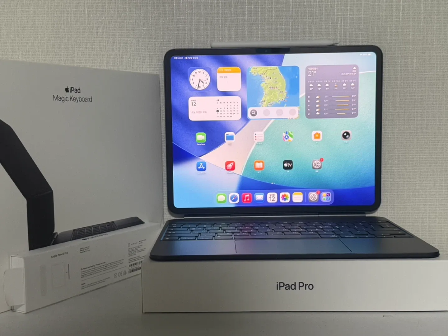 애플케어O M5 아이패드 프로 13 1TB 셀룰러 & M4 매직키보드 13 & 애플펜슬 프로