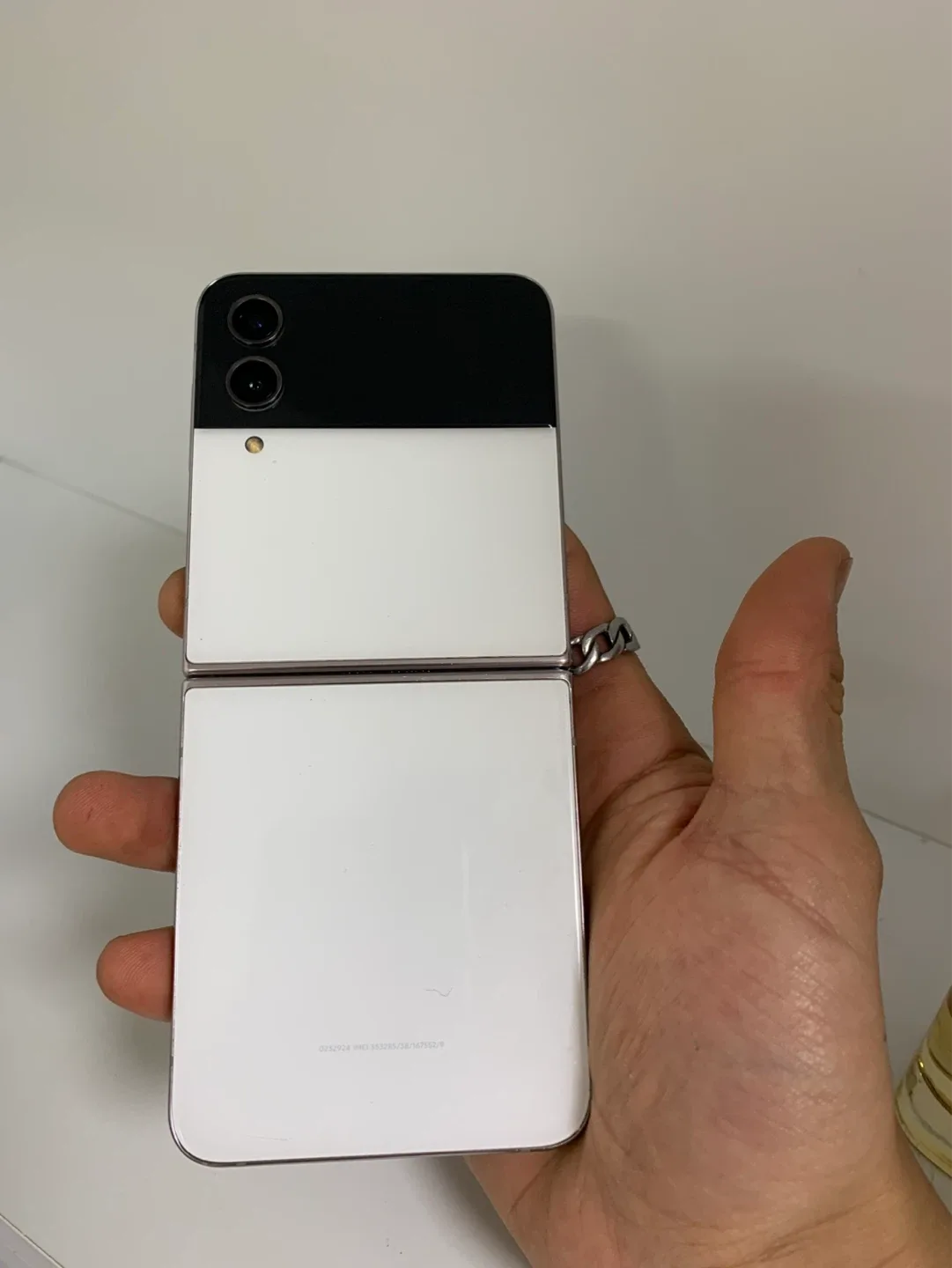 삼성 갤럭시 Z 플립4 크림 256GB