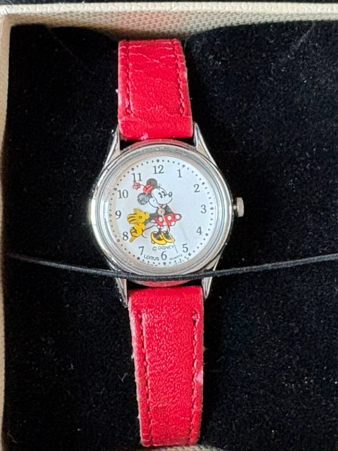Lorus 디즈니 미니마우스 레드 가죽 시계(시계함포함)