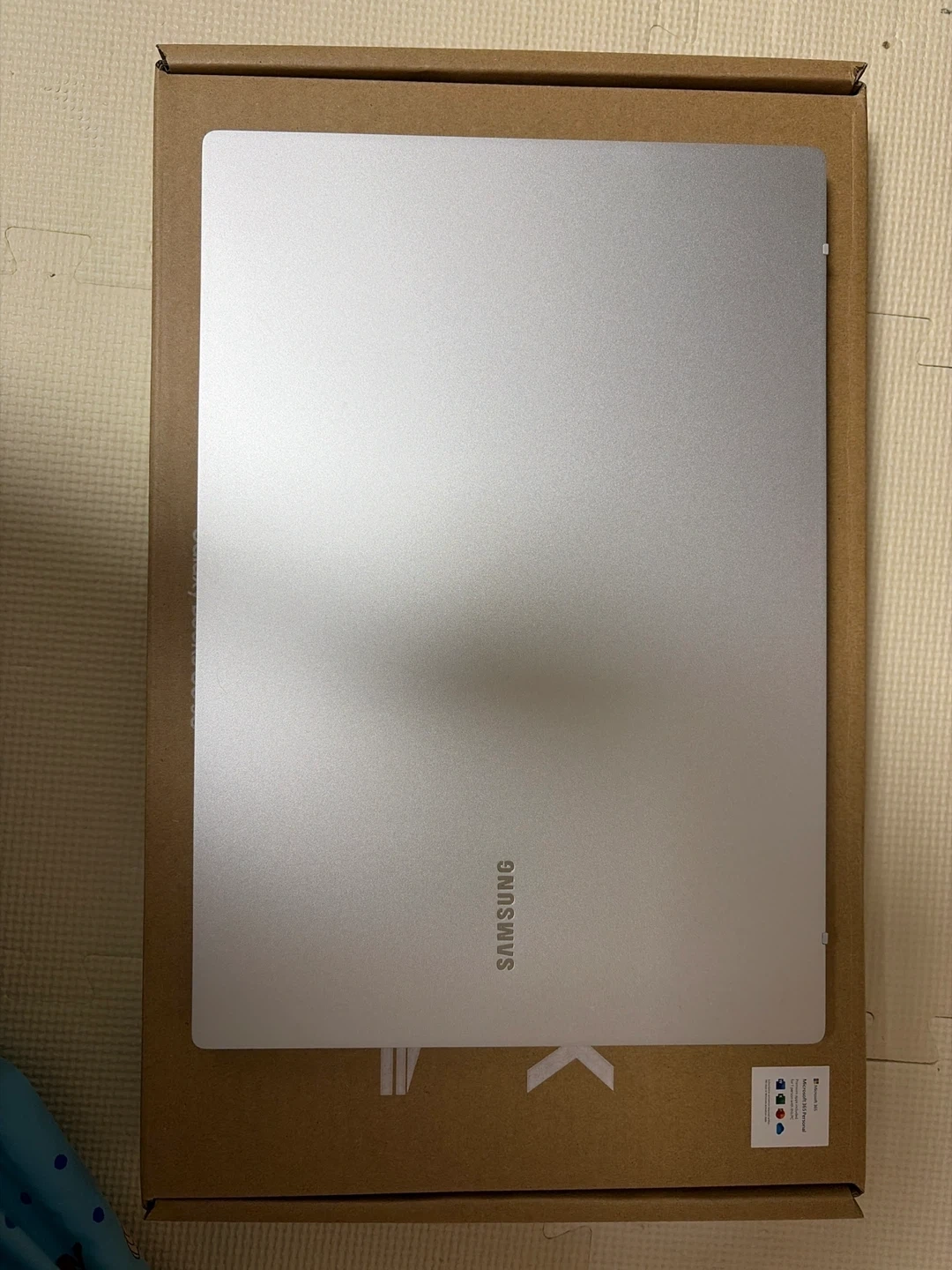 삼성 갤럭시북3 GO 5G 실버
