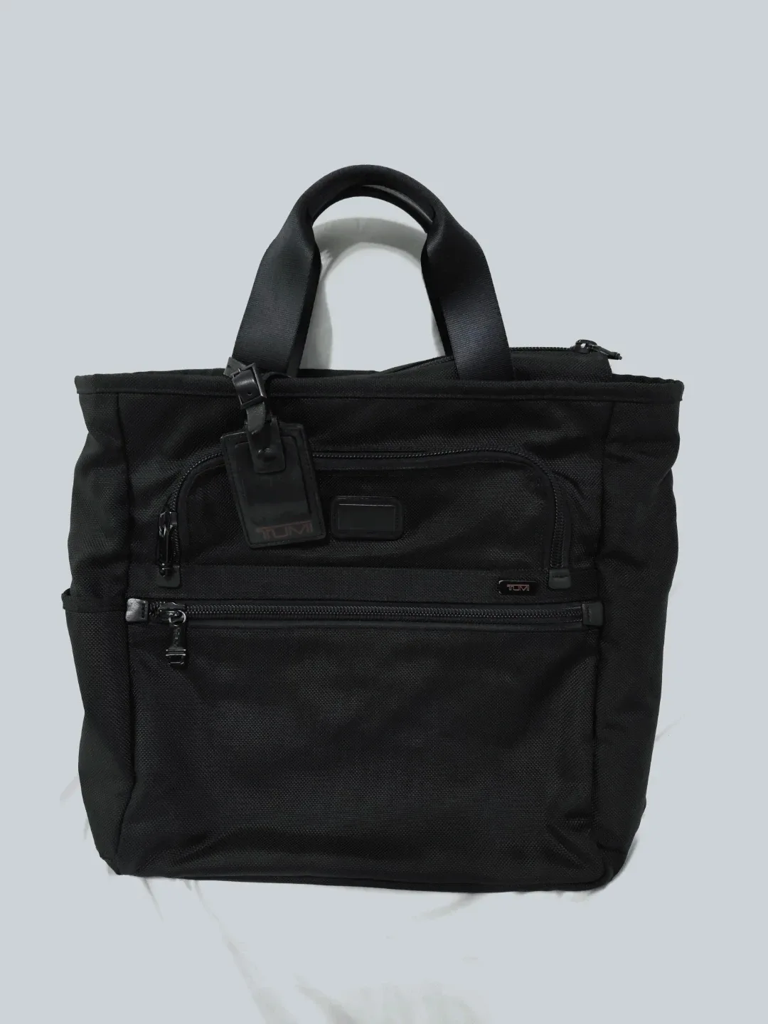 ●<정푼등록>투미 알파 비즈니스 톨 토트백 (TUMI Alpha Business Tall Tote)