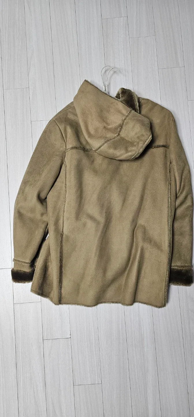 후드 무스탕 코트