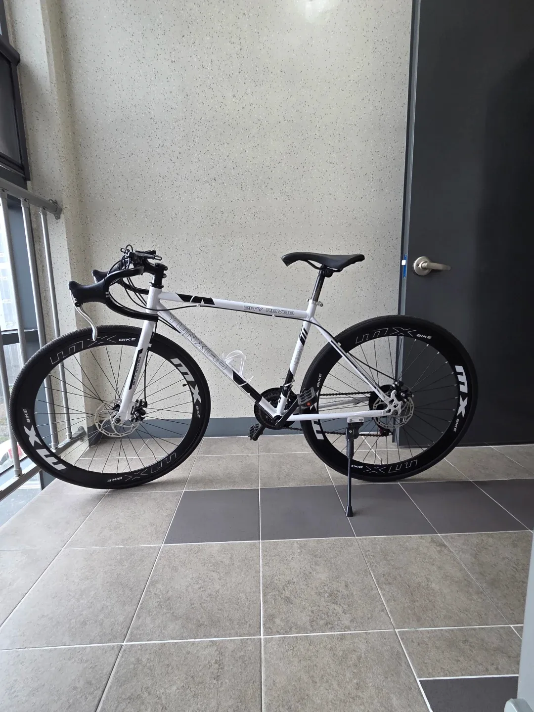 로드마스터 700C 로드 자전거 (급처)