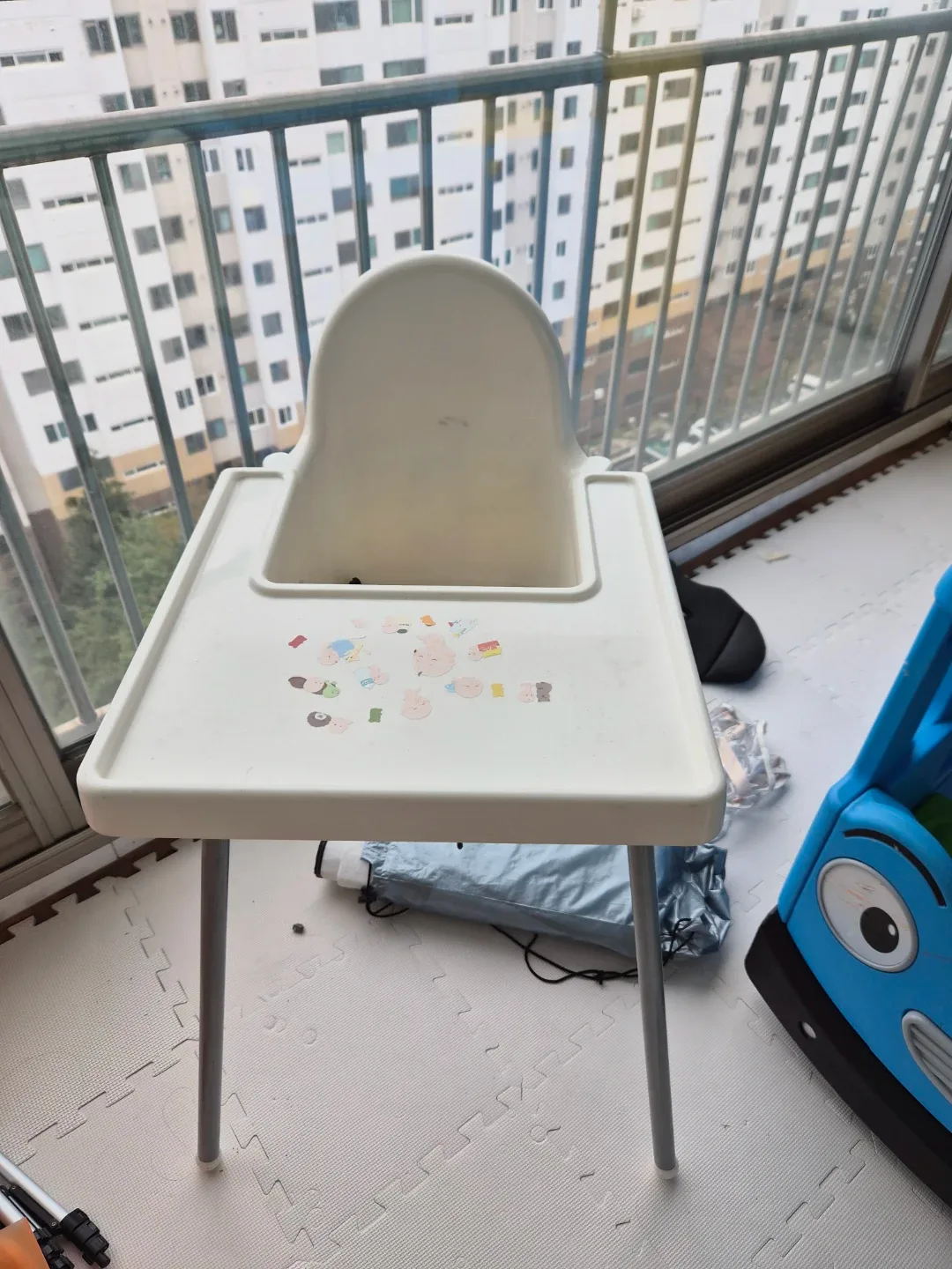 아기식탁의자 나눔합니다