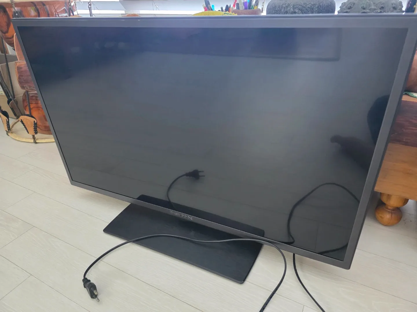 고장난 모니터 나눔합니다.