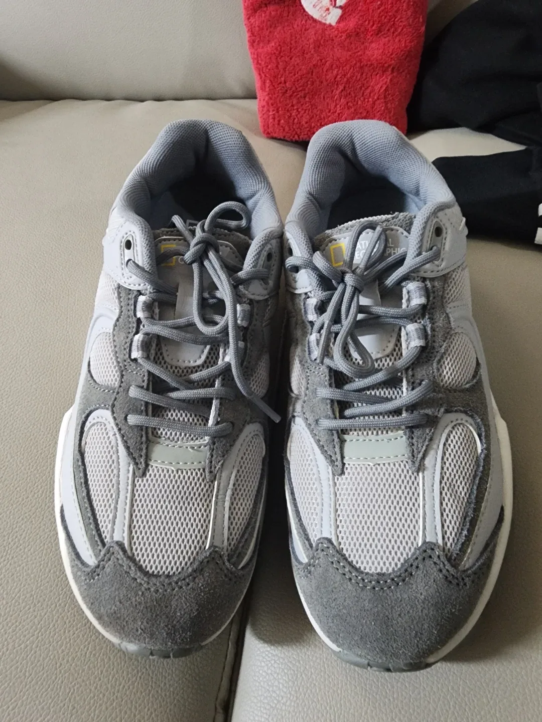 내셔널지오그래픽 운동화 그레이 240