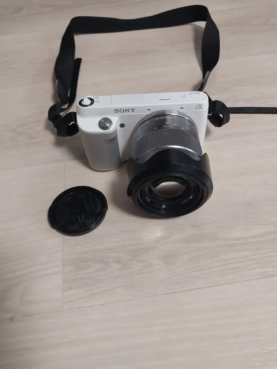 소니 NEX-F3 화이트 미러리스 카메라