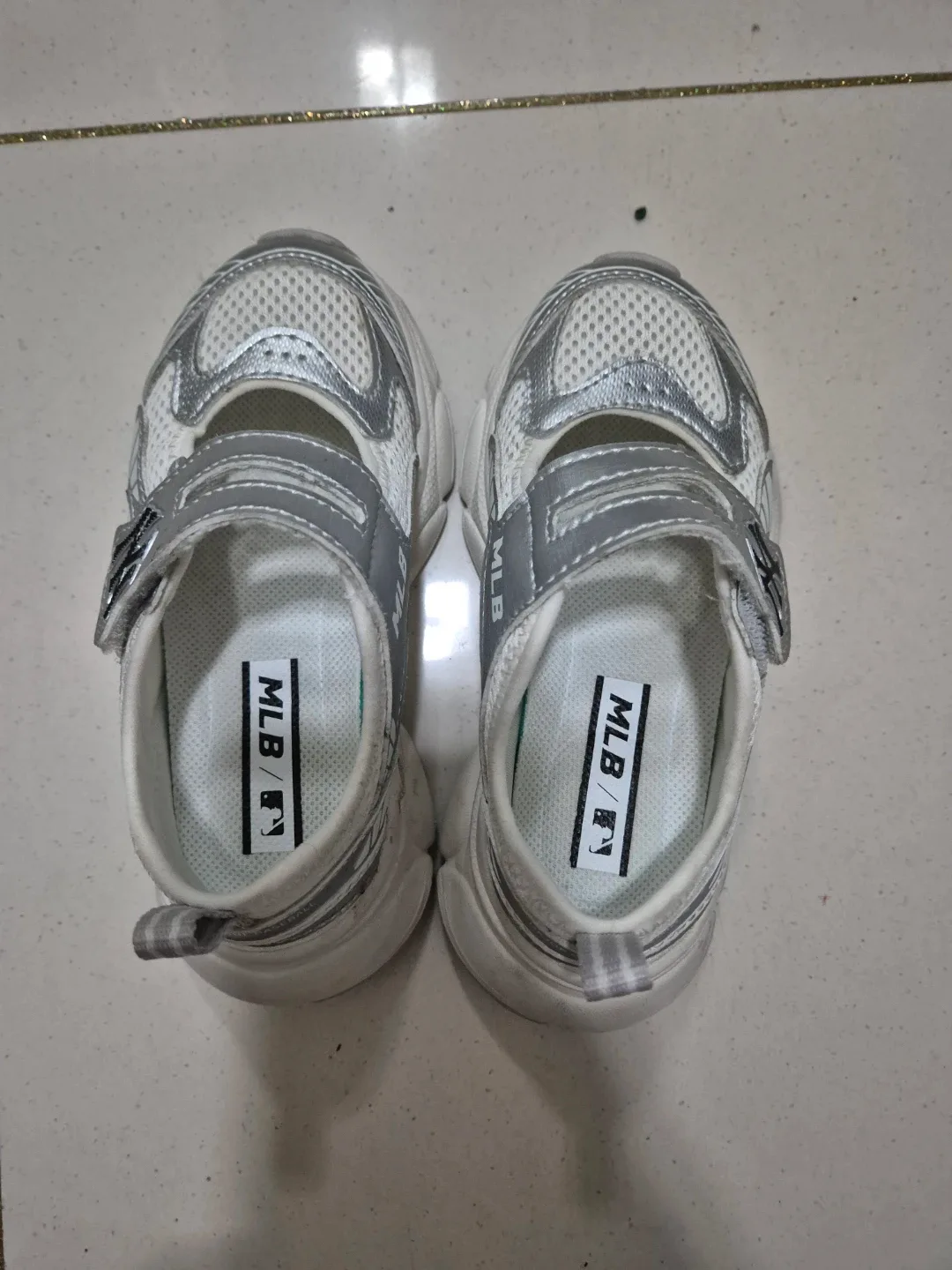 MLB 키즈 운동화 200 화이트 실버