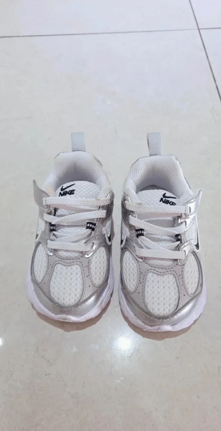 아기 영유아 나이키 운동화(사이즈 120)