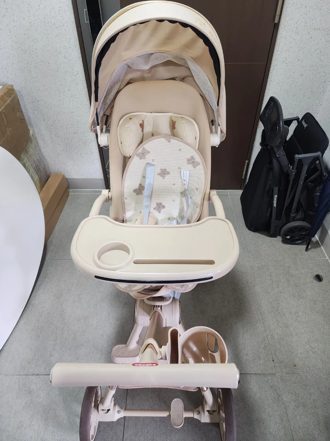 BobDog 스핀 360 유모차 베이지