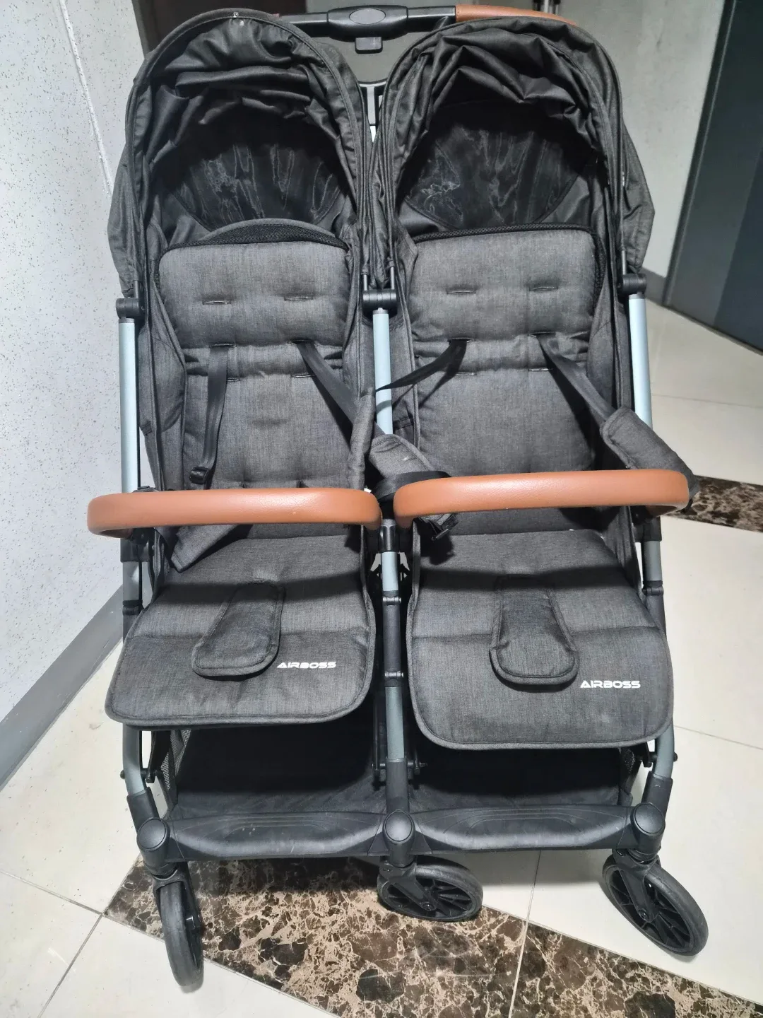에어보스 쌍둥이 유모차