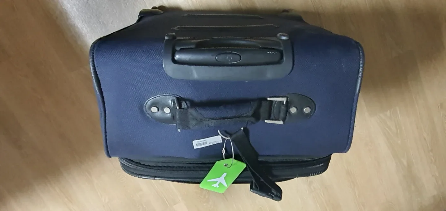 샘소나이트 네이비 캐리어 Samsonite