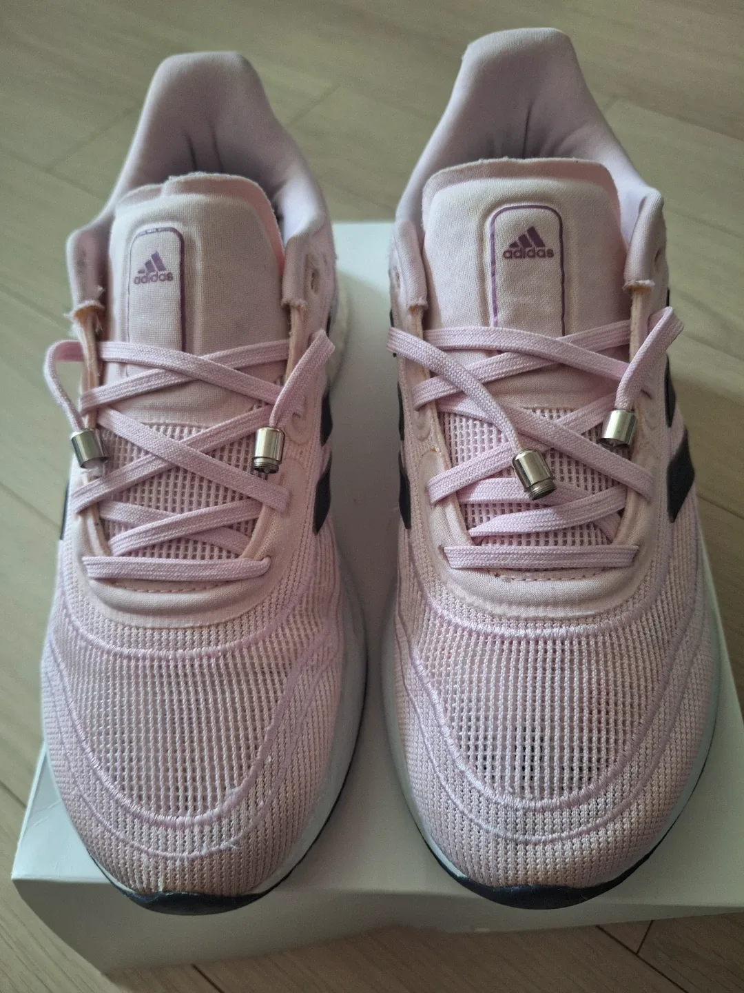 아디다스 슈퍼노바 핑크 운동화