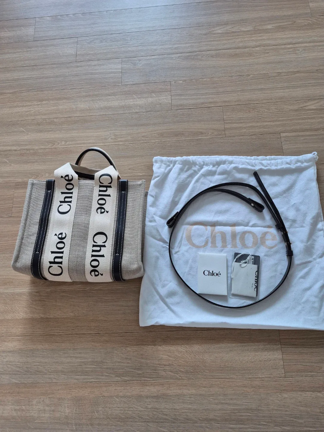 끌로에 우디백 스몰 토트백 팝니다