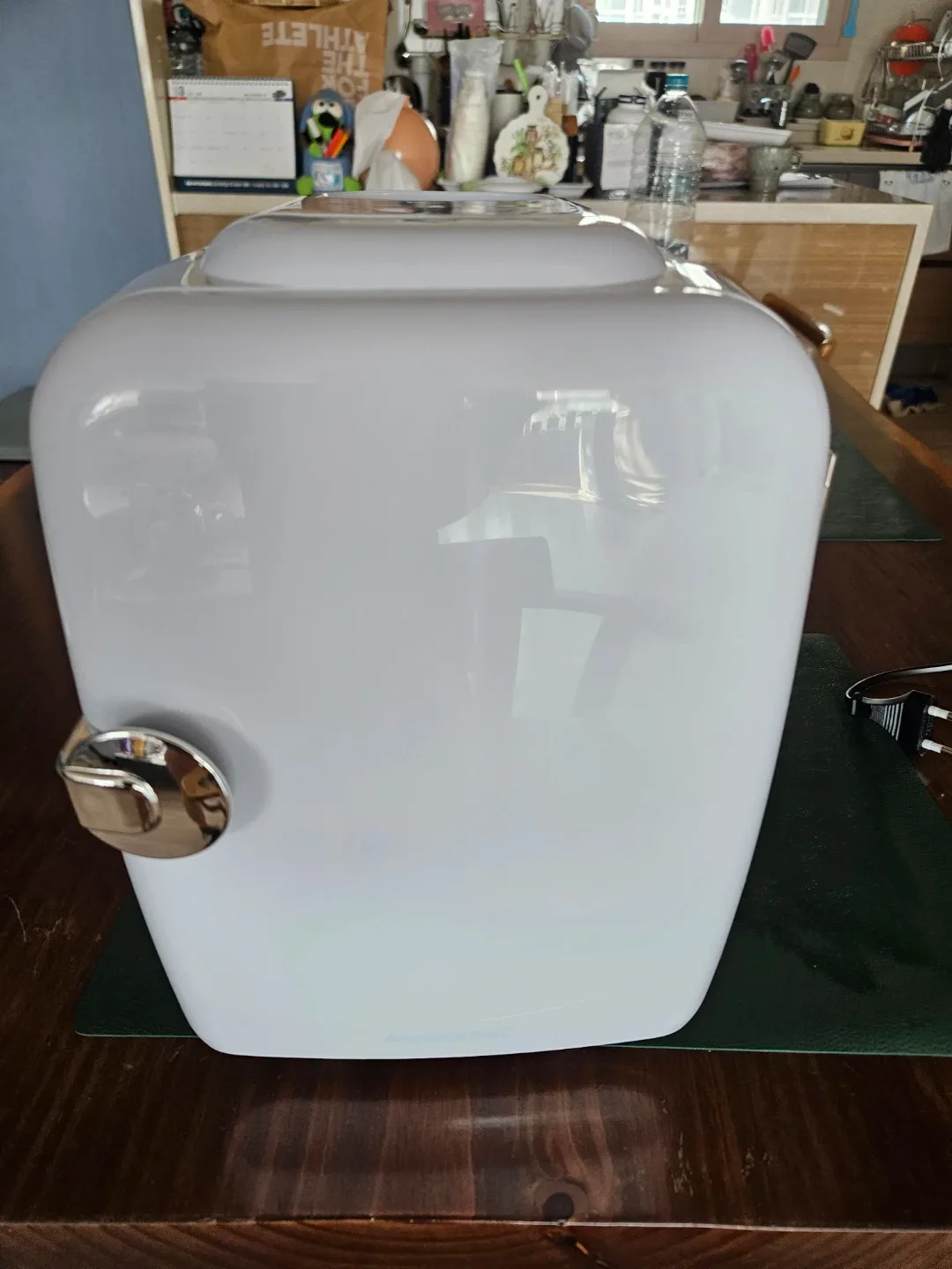 화이트 미니 화장품 냉장고