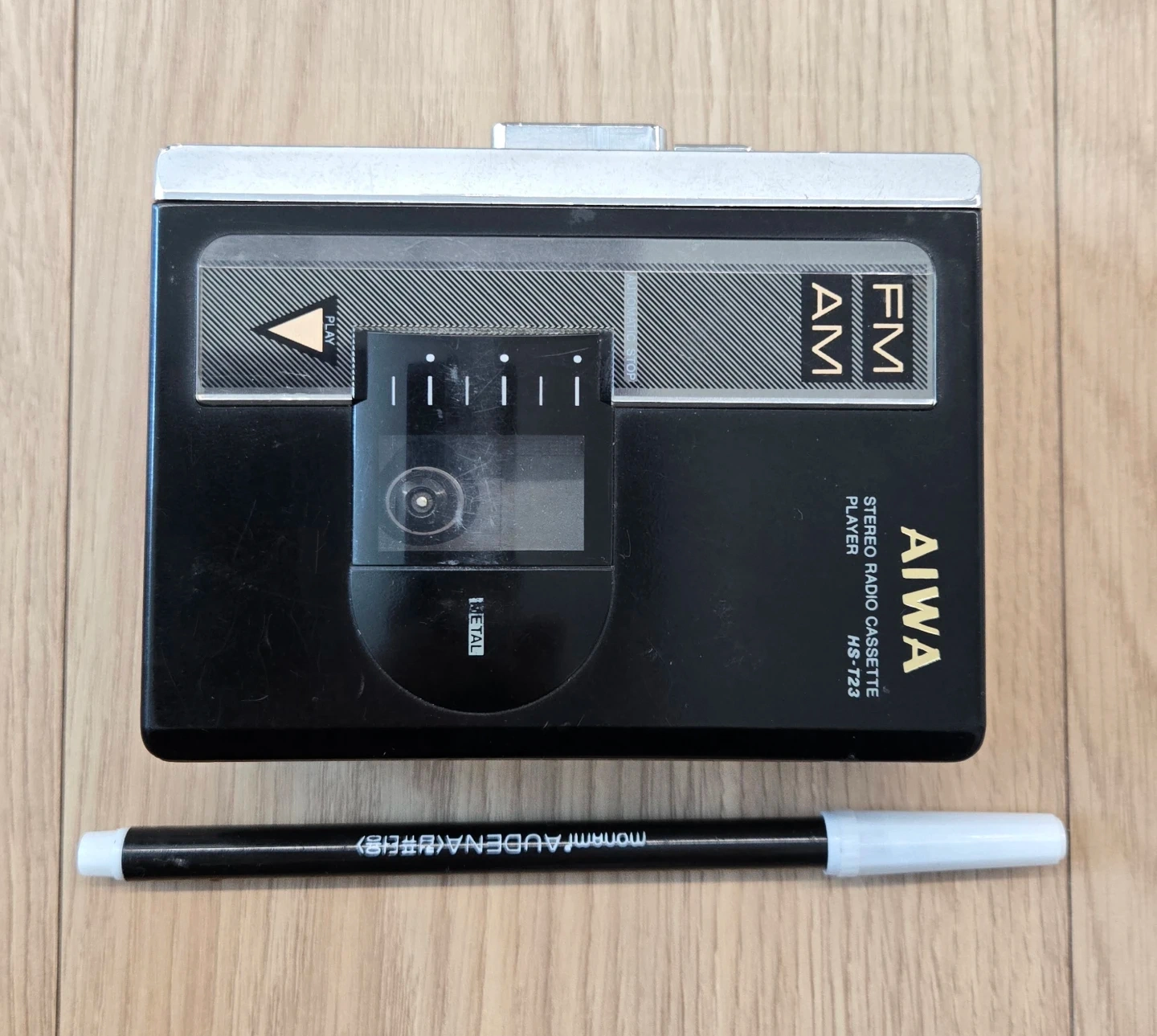 AIWA HS-T23 카세트 플레이어