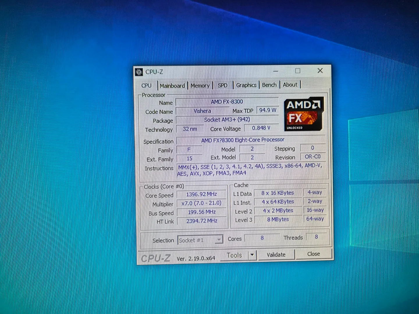 fx8300 R7 250 컴퓨터 본체 모니터 팝니다