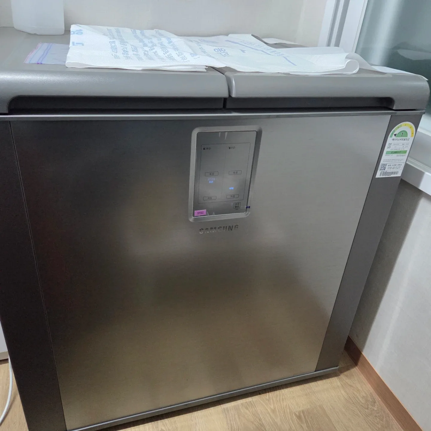 삼성 뚜껑형 김치냉장고 RP20N3111S9 202L