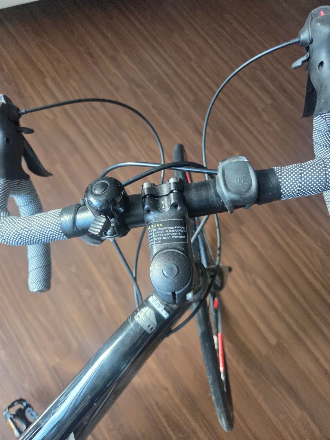 블랙 로드 mtb 자전거