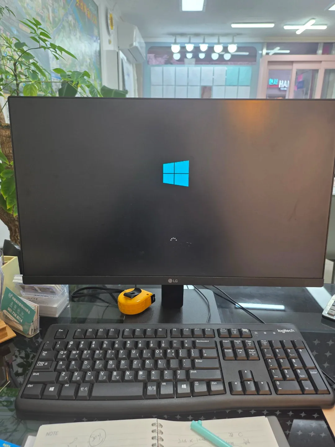 LG 24인치 모니터 2대