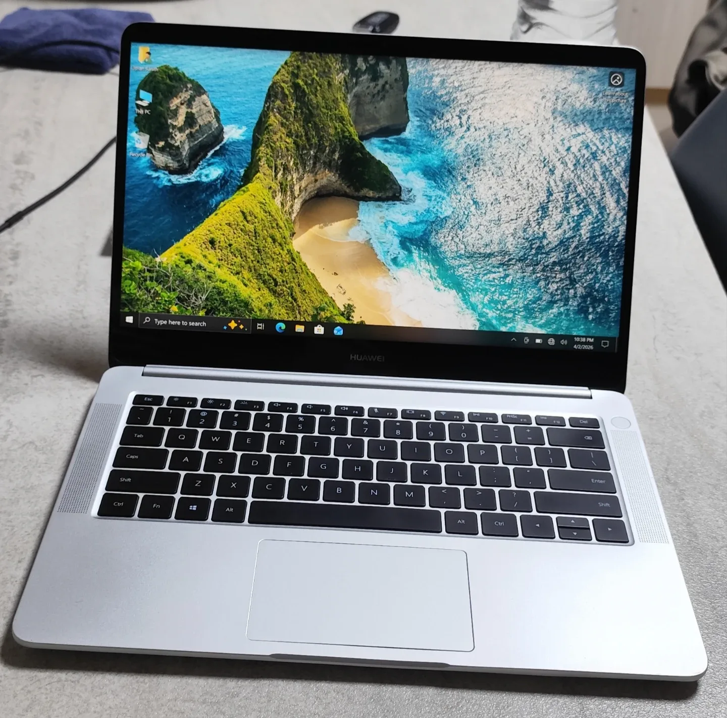 화웨이 노트북 AMD Ryzen 5 2500U