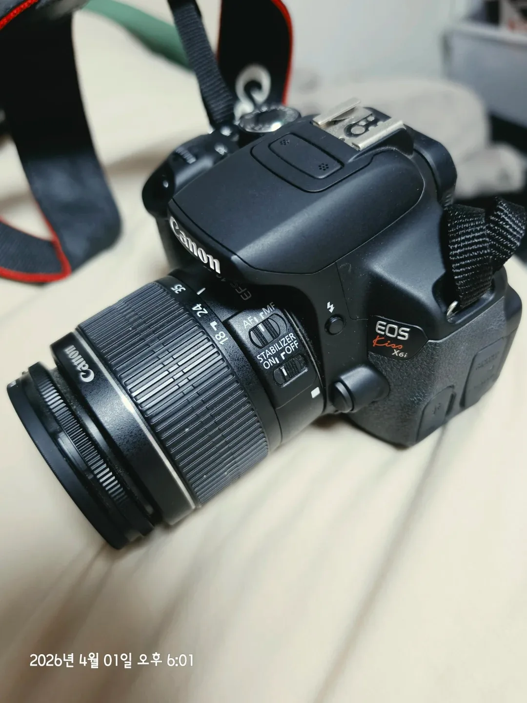 캐논 EOS Kiss X6i DSLR 카메라