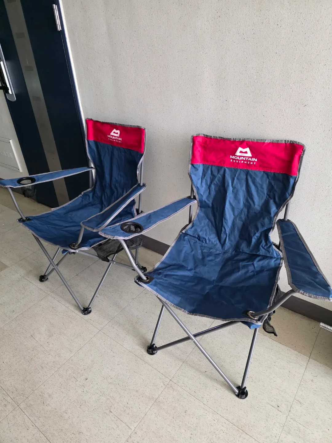 마운틴 이큅먼트 캠핑 의자 2개 일괄판매