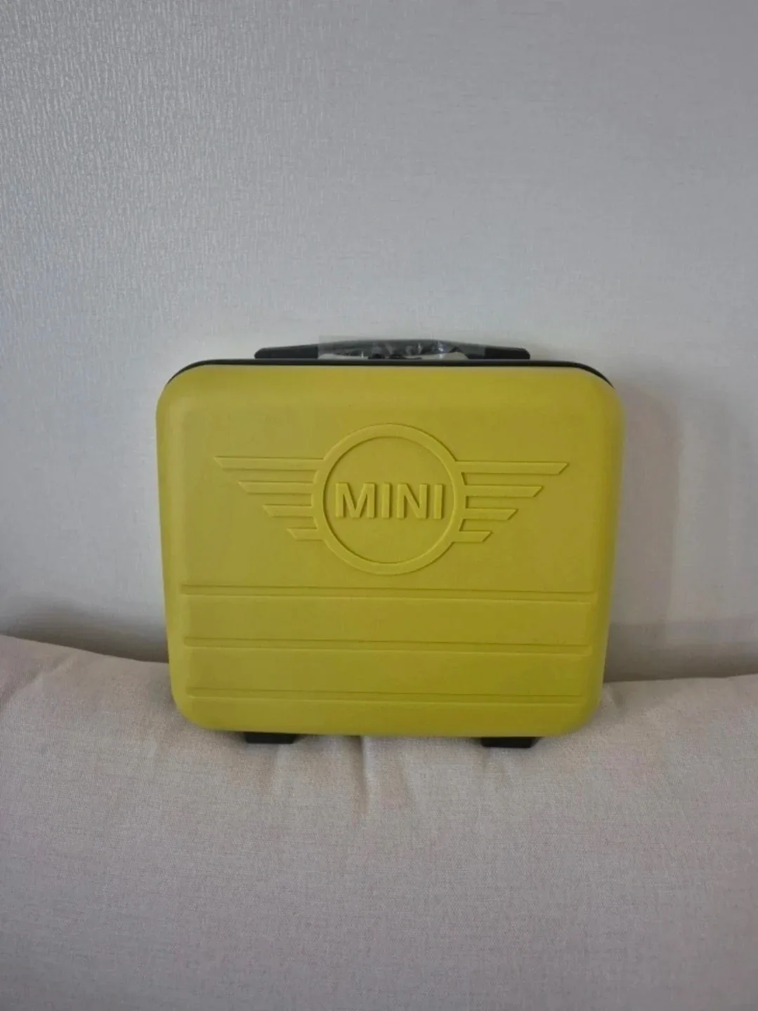 미니 MINI 라임컬러 레디백  캐리어(새상품)