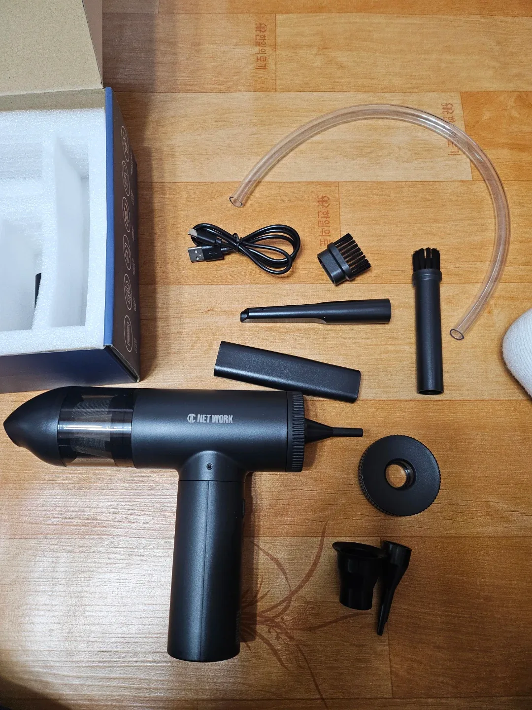 디씨네트워크 싸이클론 무선청소기