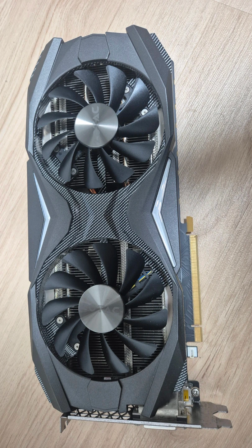 조텍 지포스 GTX 1080 그래픽카드