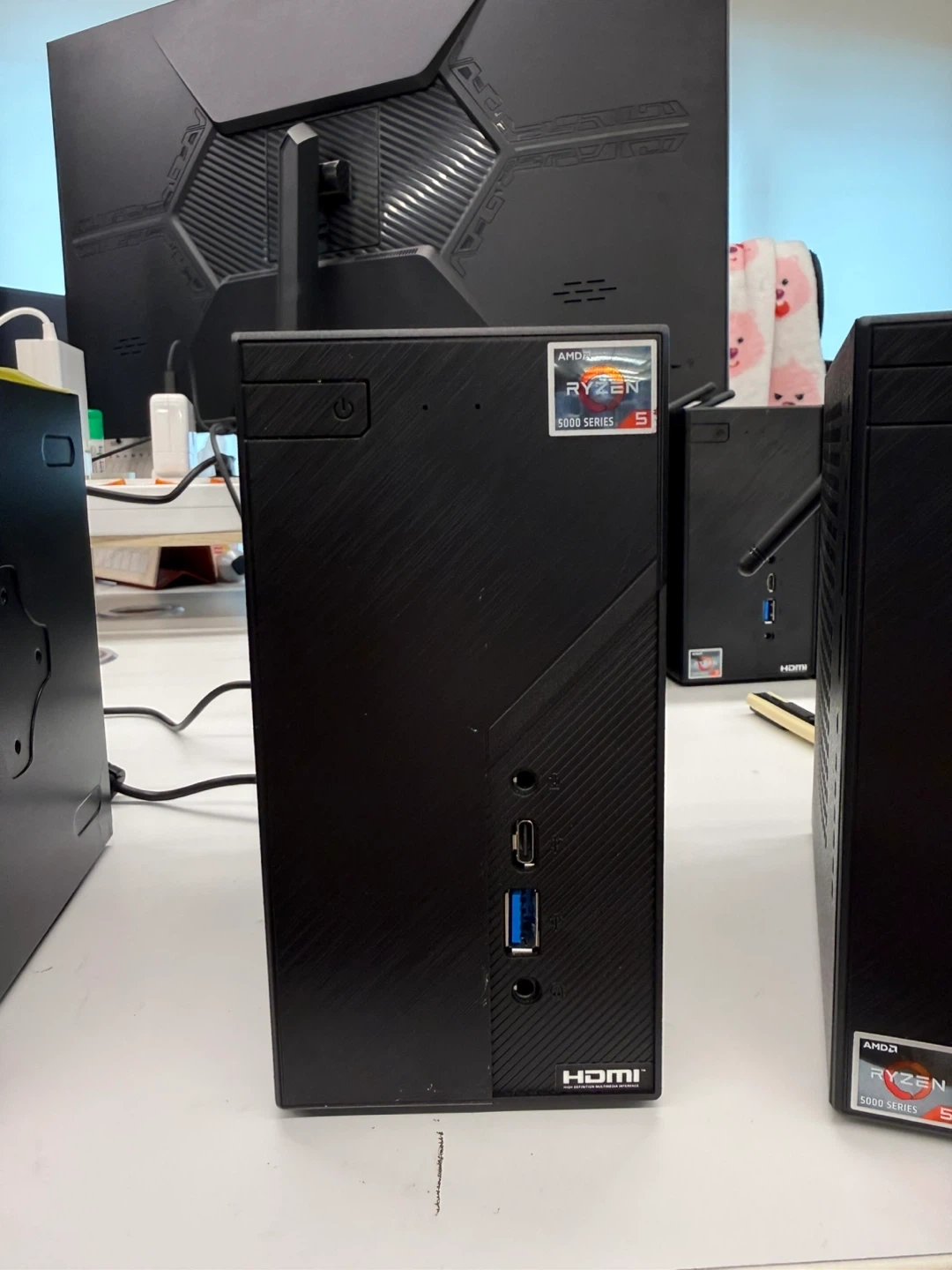 ASRock 미니PC 데스크미니X3000 (5600G/32GB/1TB)